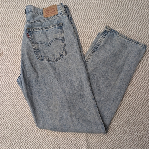 Levi's Light Blue Straight Leg Jeans Low Pro - Picture 6 of 10